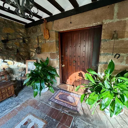 La Casona De Tito Holiday home *
