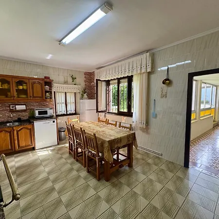 La Casona De Tito Сasa de vacaciones Torrelavega
