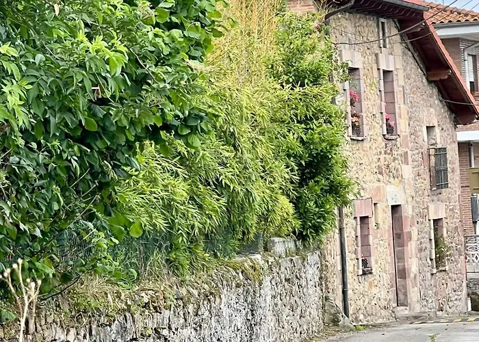 Holiday home La Casona De Tito Torrelavega